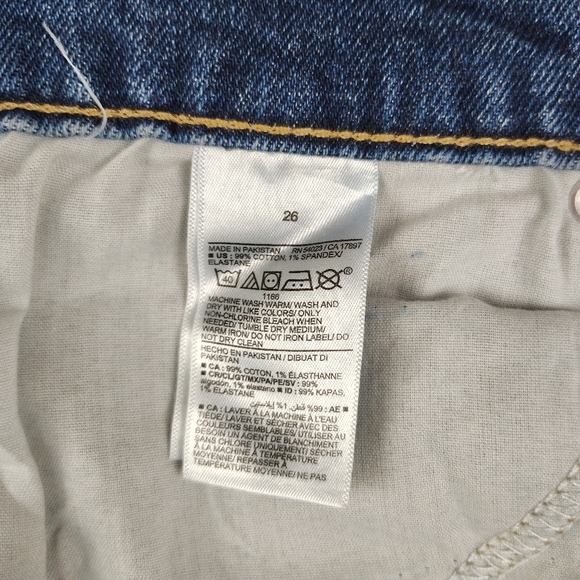 NWT Old Navy higher High Rise Sky-Hi Distressed A Line Shorts In Blue Size 26W - Picture 5 of 6